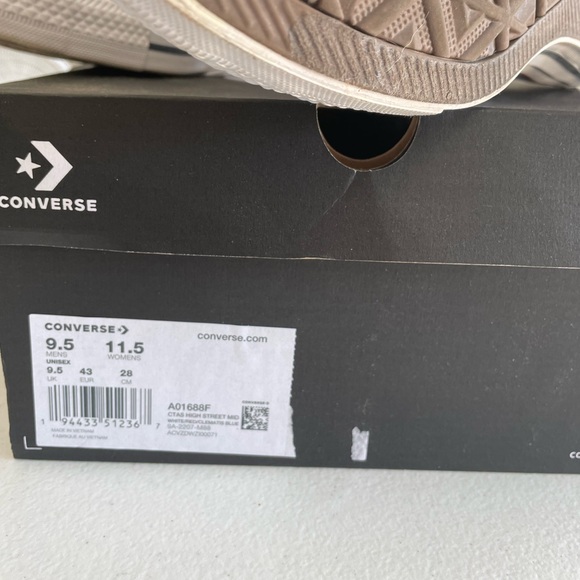 Chuck Taylors. Worn once for an 80’s themed party. :) scuffed. Size 9.5 - Picture 7 of 8